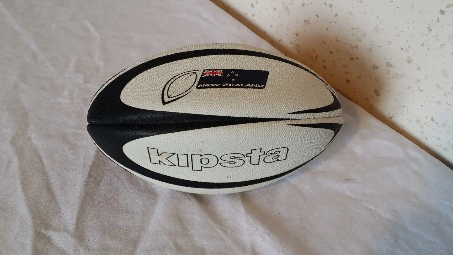 jouet pour enfant Petit Ballon de Rugby Kipsta Décathlon Wonderbox