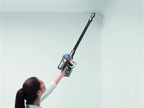 Dyson V7 Dyson