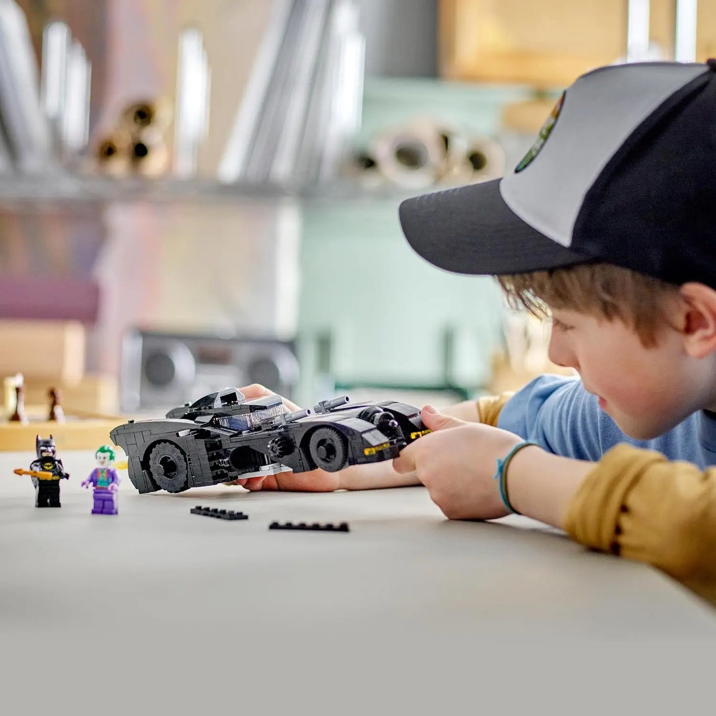 jouet pour enfant 76224 LEGO DC La Batmobile Poursuite entre Batman et le Joker lego