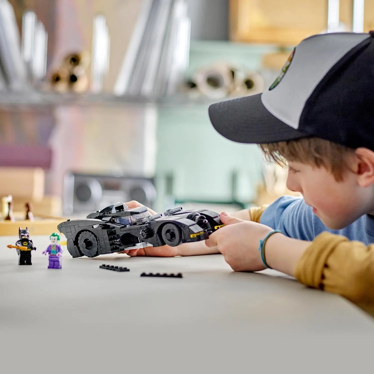 jouet pour enfant 76224 LEGO DC La Batmobile Poursuite entre Batman et le Joker lego