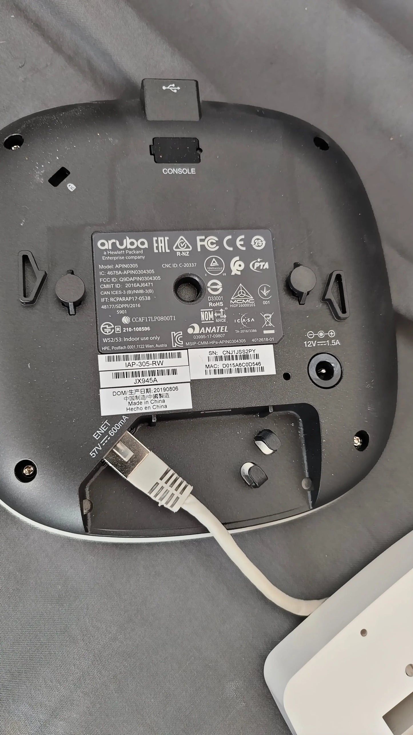 Aruba APIN0305 – Point d'Accès Wi-Fi Professionnel 802.11ac Wave 2 – Reconditionné Aruba