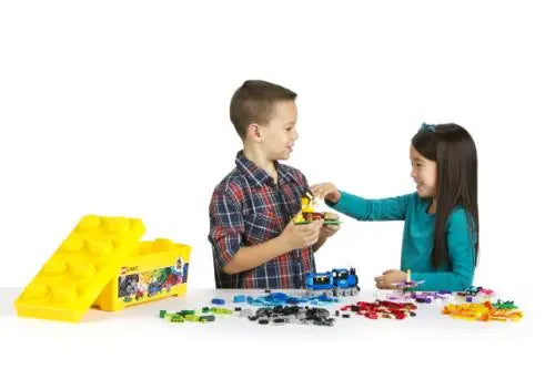 jouet LEGO 10696 La Boîte de Briques Créatives lego
