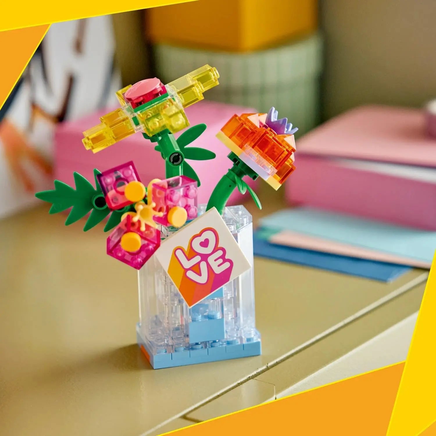 LEGO LEGO Creator 31383 – Flacon de Parfum au Décor Floral – Set 3-en-1 LEGO