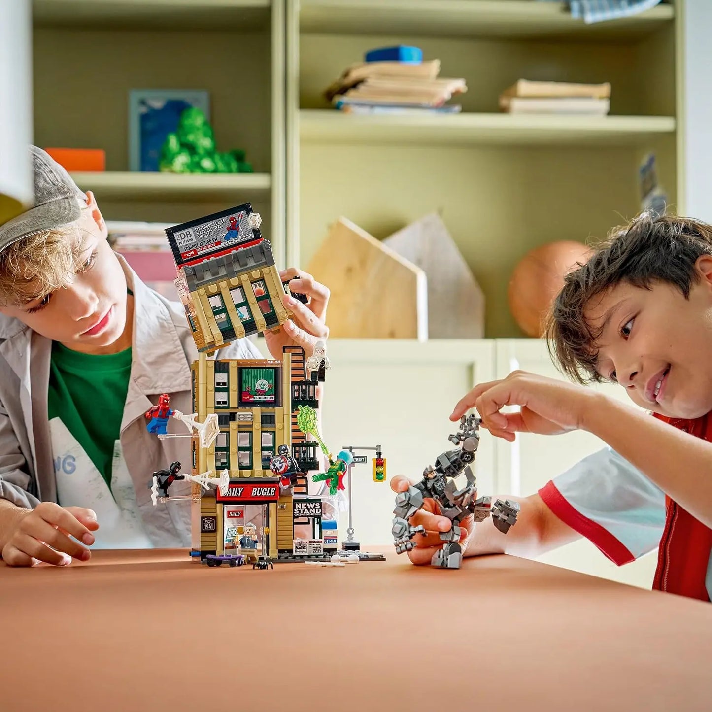 Jeu de construction LEGO Marvel 76342 – Spider-Man contre Mystério : le Daily Bugle LEGO