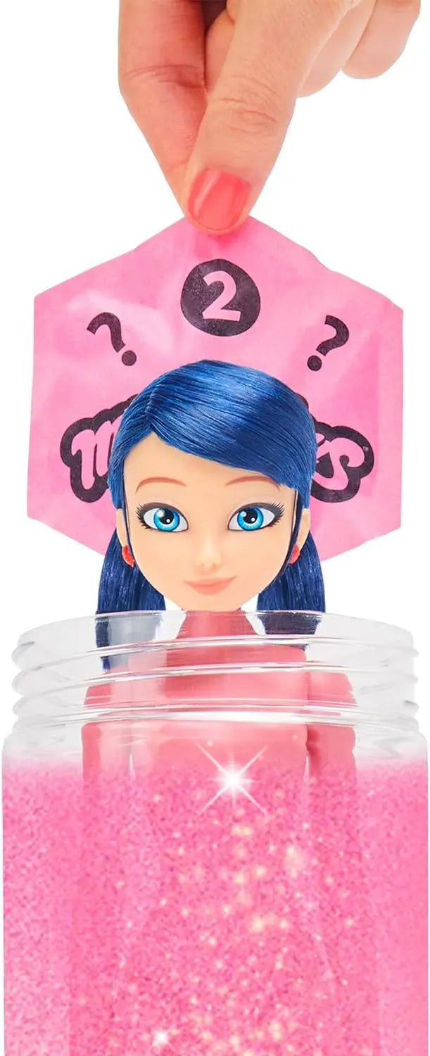 figurine pour enfant Poupée Color Change Miraculous Ladybug Bandai