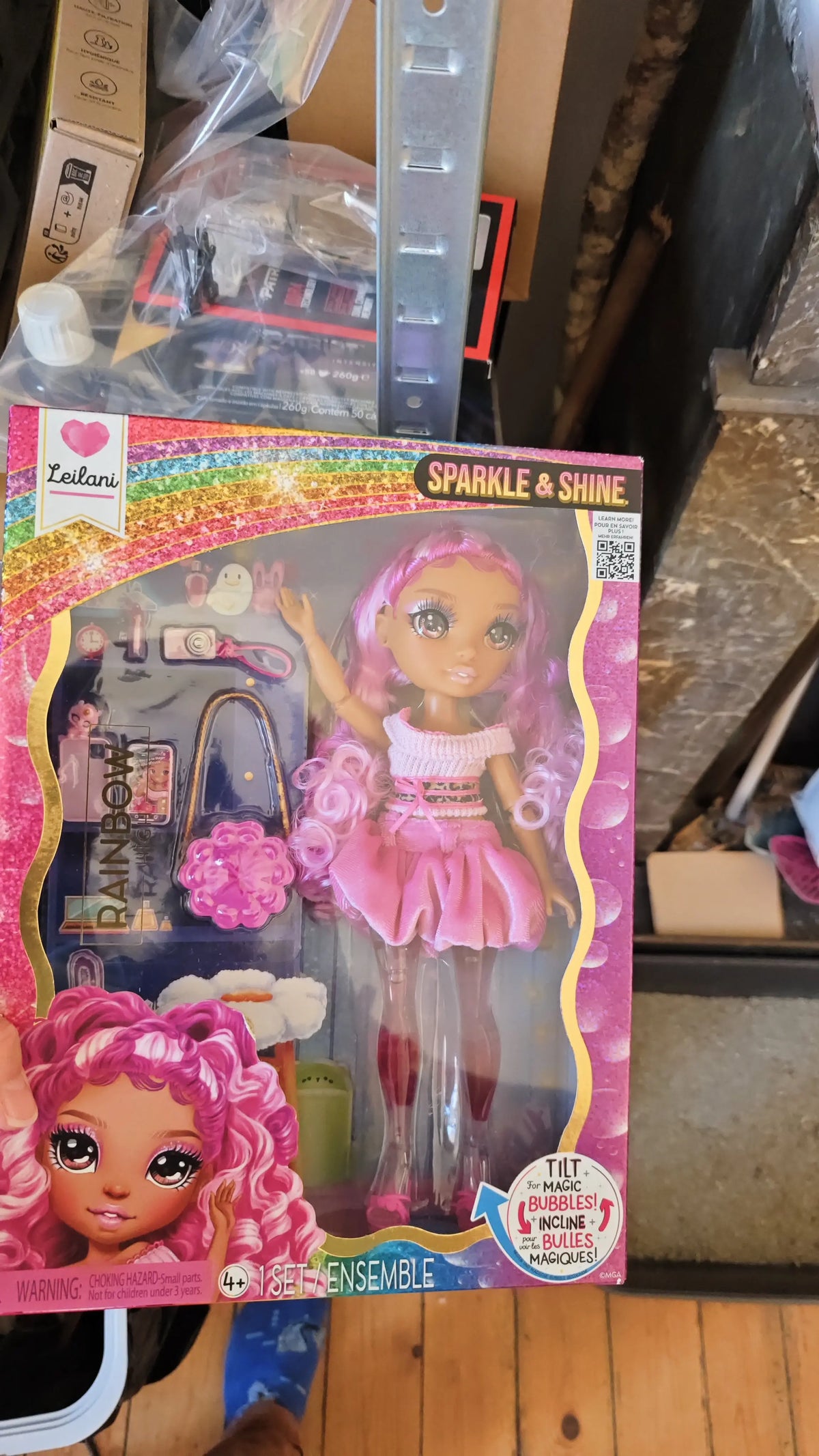 Poupée Rainbow High Leilani Sparkle & Shine avec bulles magiques