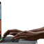 APPLE MacBook Pro 13 Pouces avec Touch Bar et Intel Core i5 - Stockage 256 Go - Gris 0190198394576 MPXV2FN/A Apple Computer, Inc
